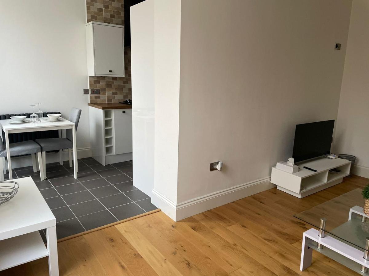 City Centre 1 Bed Sleeps 4 H5 Kingston upon Hull Extérieur photo